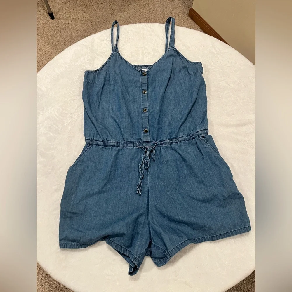 Romper Old Navy Blue Chambray Sleeveless Romper | Button Front | Size M - Picture 1 of 8